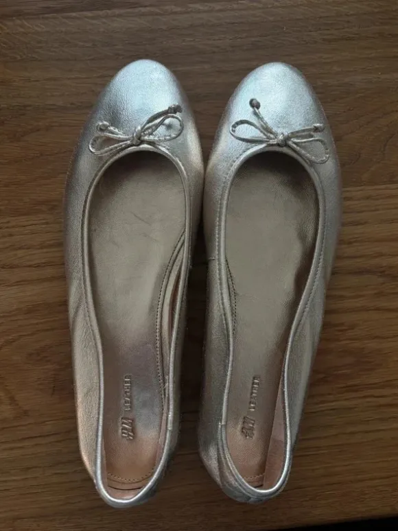 Leather Ballerina Gold