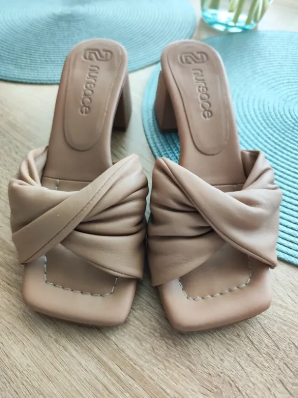 Leather sandals