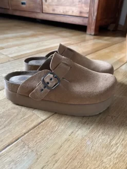Leder clogs