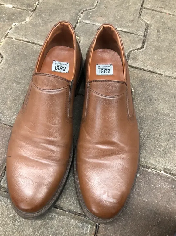 Leder Schuhe