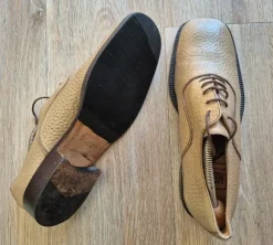 Lederscheide im modernen Look von Medori