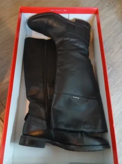 Lederstiefel