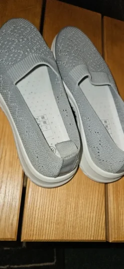 Leichter Damenschuh 39