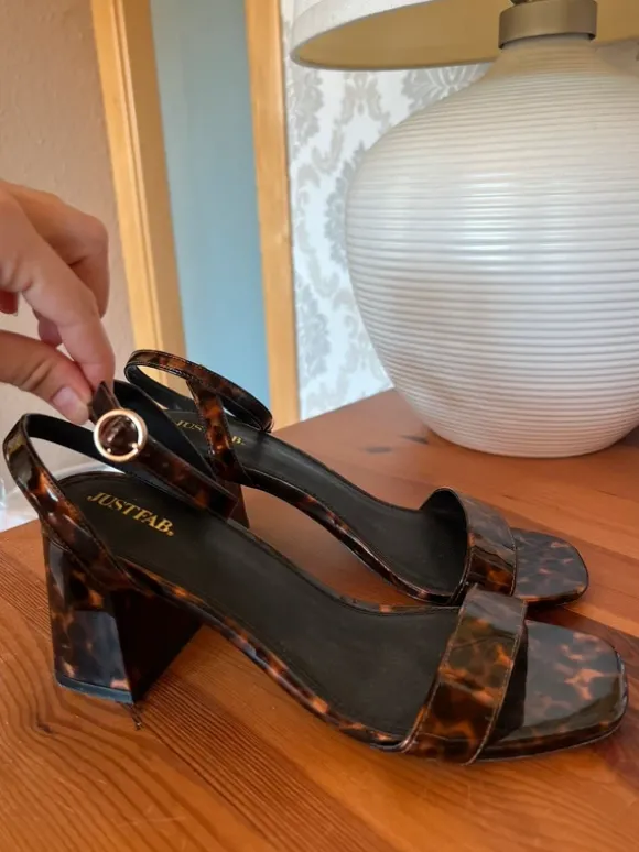 Leoparden Hackenschuhe