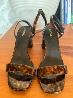 Leoparden Hackenschuhe