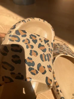 Leoparden Schlappen