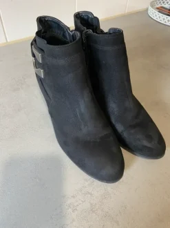 Leuke zwarte laarsjes