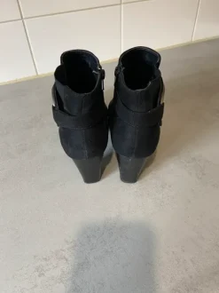 Leuke zwarte laarsjes