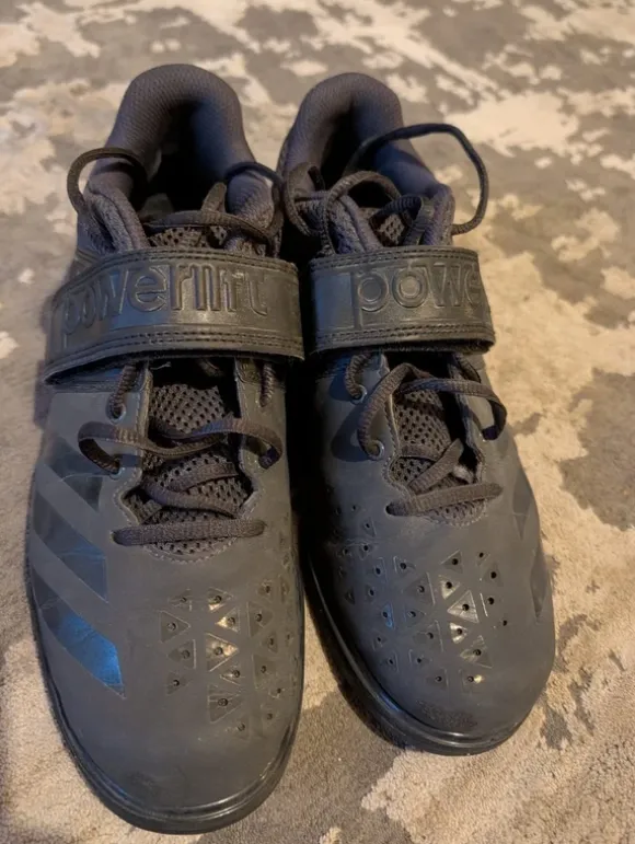 Lifting Schuhe Größe 43 1/3 Adidas