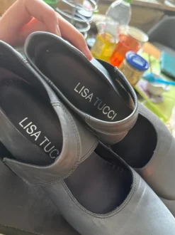 Lisa Tucci Schuhe