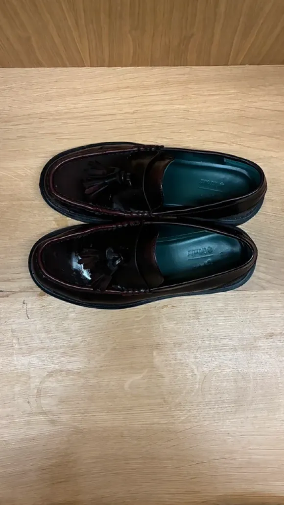 Loafer Schwarz/Rot Größe 42