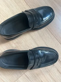 Loafers leer zwart & Other Stories 37