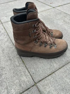 Lowa mountain boot NL GTX bruin 41 Gore-tex