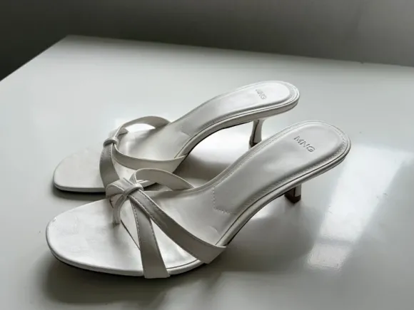 Mango kitten heels Sandalen weiß