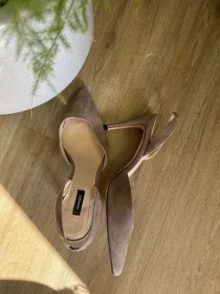Mango Pumps