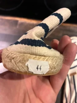 Marineblaue Espadrilles der Marke La Maison de l'Espadrille
