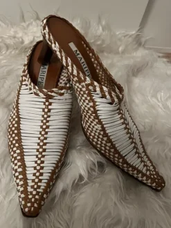 Maripé geflochtenes Leder + Mule / Kitten Heels Gr. 38,5 braun / weiß - super Zustand