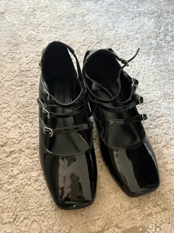 Mary Jane Schuhe Gr 37 von Asos