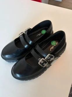 Mary Janes van Bello Star