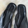 Massimo Dutti Leather Flip Flops