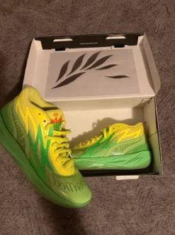 MB.02 x Nickelodeon Slime