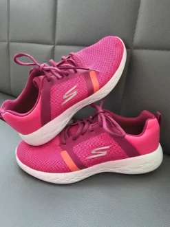 Mega Sneaker Skechers Gr.38 Neu