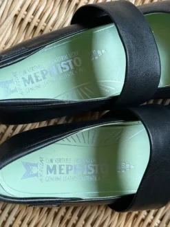 Mephisto Gabriela Mary Jane Ballerinas / Flats aus schwarzem Leder