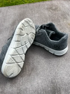 Merino Sneaker von Tiroler Loden, neuwertig
