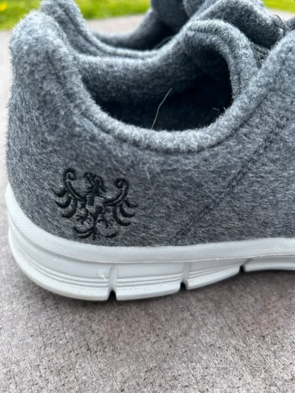 Merino Sneaker von Tiroler Loden, neuwertig