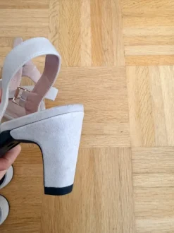 Mime et moi nude suede