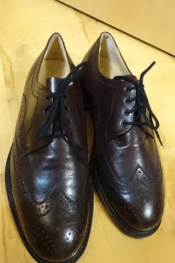 M.John Classic Herren Halbschuhe Budapester UK 9, dunkelbraun, Gr. 43