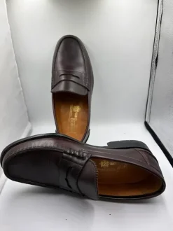 Mocassins en cuir marron Van Bommel.S621