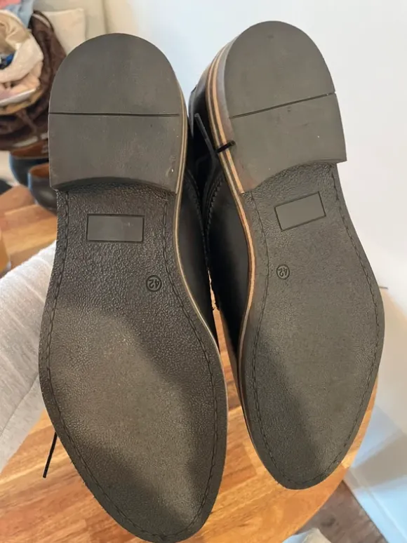 Mocassins neuf cuir taille 42