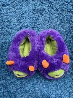 Monster Hausschuhe