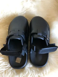Mules, Clogs Gr 39 Cooler Style in schwarz Neu Sommer Hit