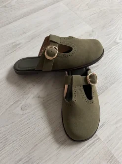 Mules-kaki- maat 37