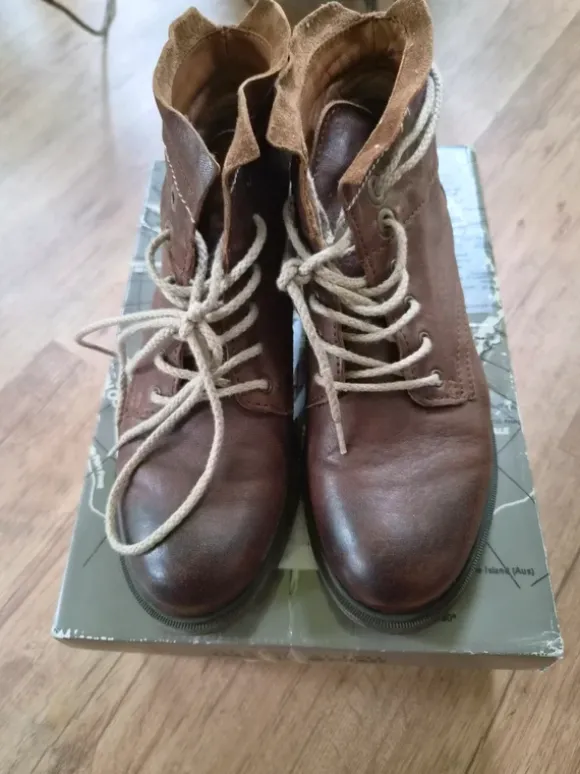 Napapijri , Damen Boots, Brauner Boots, Schnurschuhe, Gr.36 Leder Boots, Stiefeletten, Lederschuhe!