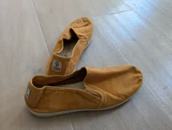 Natural world Slipper