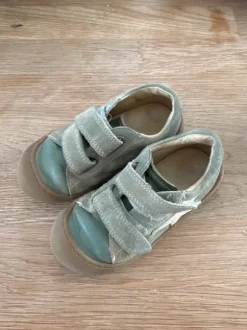 Naturino / Falcotto Leder Lauflernschuhe Gr. 25