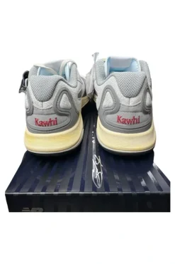 NEU 🏀 New Balance Kawhi 4 Basketballschuhe Gr. 42 | Grau | OVP