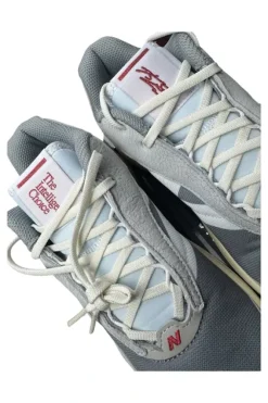 NEU 🏀 New Balance Kawhi 4 Basketballschuhe Gr. 42 | Grau | OVP