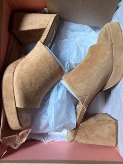 Neu Sandaletten 40