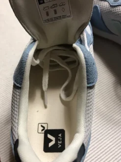 Neu Veja Sneaker Sportschuhe blau türkis und hellgrau in Größe 38