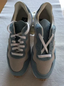 Neu Veja Sneaker Sportschuhe blau türkis und hellgrau in Größe 38