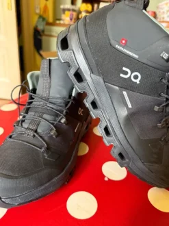 NEU Wanderschuhe On Schuhe Cloudtrax