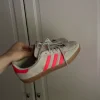 NEUE Adidas Gazelle Sneaker
