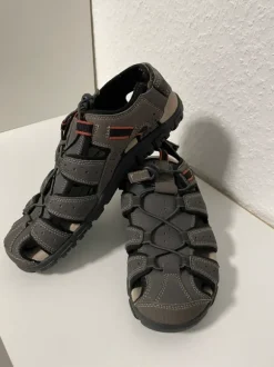 Neue Geox Herren Sandalen Gr. 42