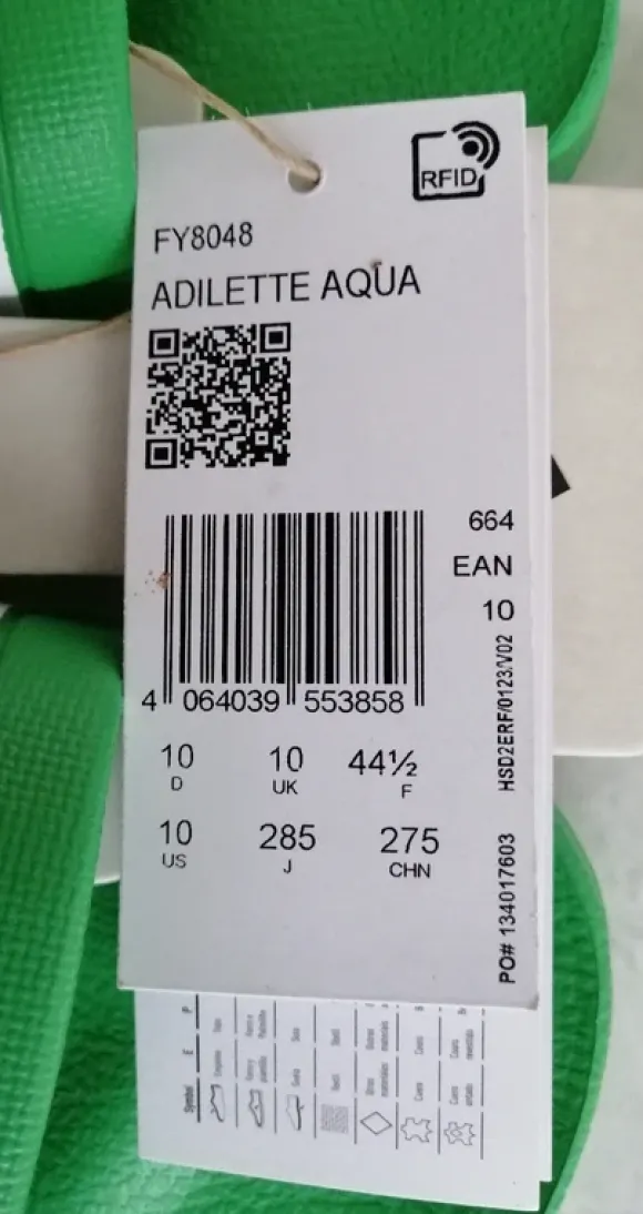 neue leichte Aqua adilette Gr. 44 1/2