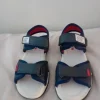 neue Levi's Sandalen 32