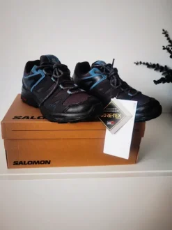 Neue Salomon Schuhe dunkelblau gore tex